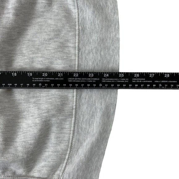 Detroit Red Wings Sweatshirt Womens Extra Large Gray Crew Neck NHL Hocky Logo - Picture 8 of 9